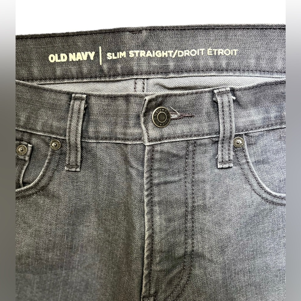 Old Navy Mens Gray Washed Denim Slim, Straight cut Size W31/L34